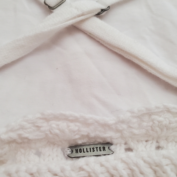 Hollister White Crochet Ribbon Tie Crop Halter Top - Picture 3 of 5